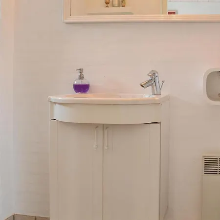 One-bedroom Holiday In 펜션 링쾨빙